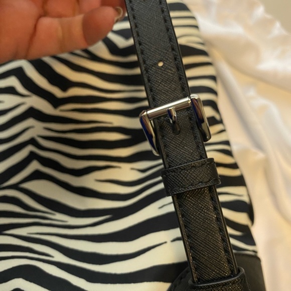 New Michael Kors Raven Medium Backpack - Picture 11 of 14